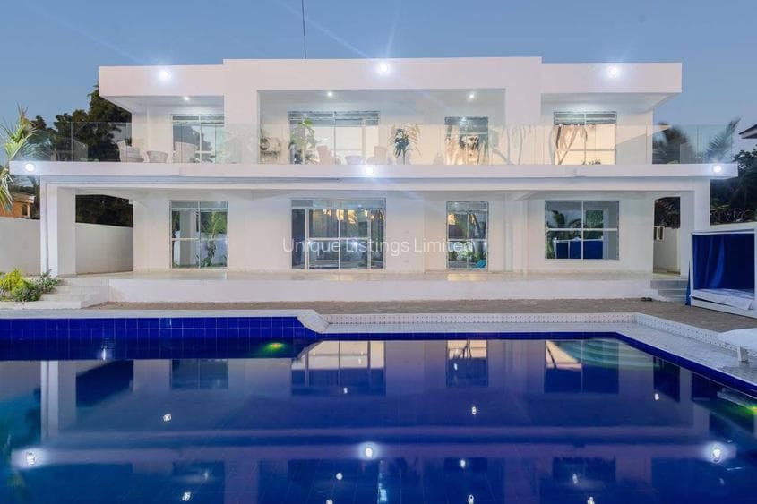 Resort-Style 4 Bedroom Mansion in Diani